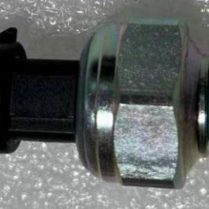 Oil Pressure Sensor 52CP34-03 4212000 1655633 04B9Mx3 82CP34-03 