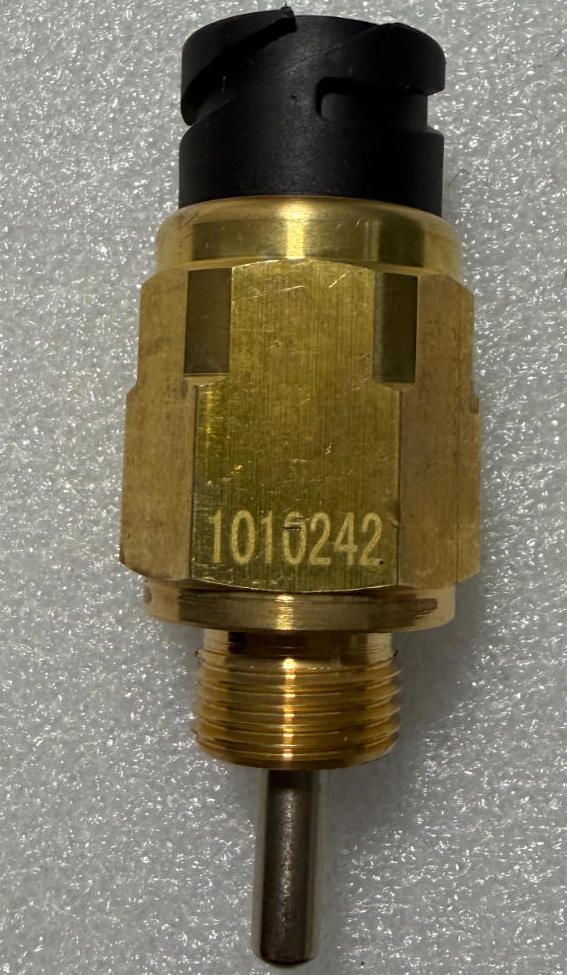 Switch 1010242 of Eaton Gearbox 14909A for Tadano Crane.
1010011 Switch, 1010231 Switch, 1010241 Solenoid Valve are also available.